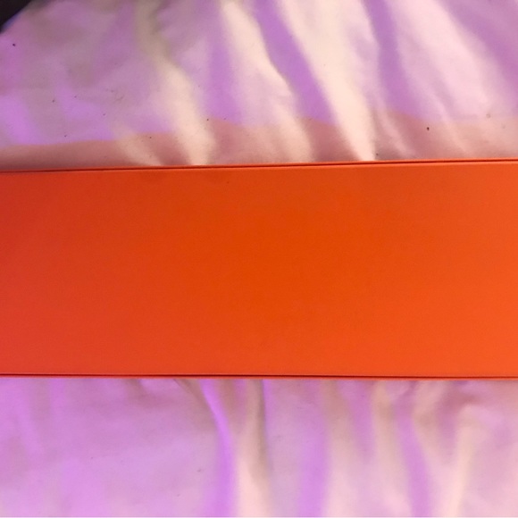 PRUNE HERMÈS TIE IN PERFECT CONDITION - Picture 2 of 4